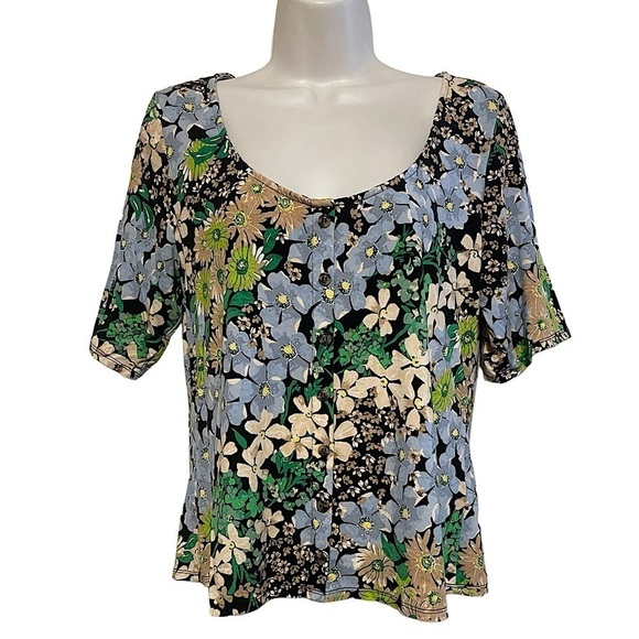 H&M MULTI FLORAL SHORT SLEEVE SCOOP NECK T SHIRT TOP - Picture 1 of 8